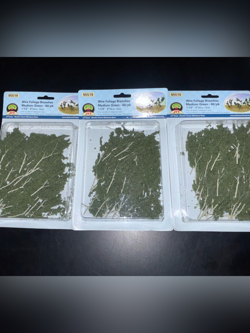 JTT Scenery 95519 Foliage Branches Medium Green 1.5" to 3" 60 pcs. Set of 3 pks